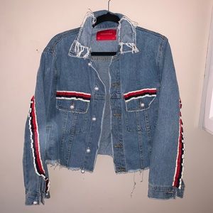 Signature 8 Distressed Crop Jacket